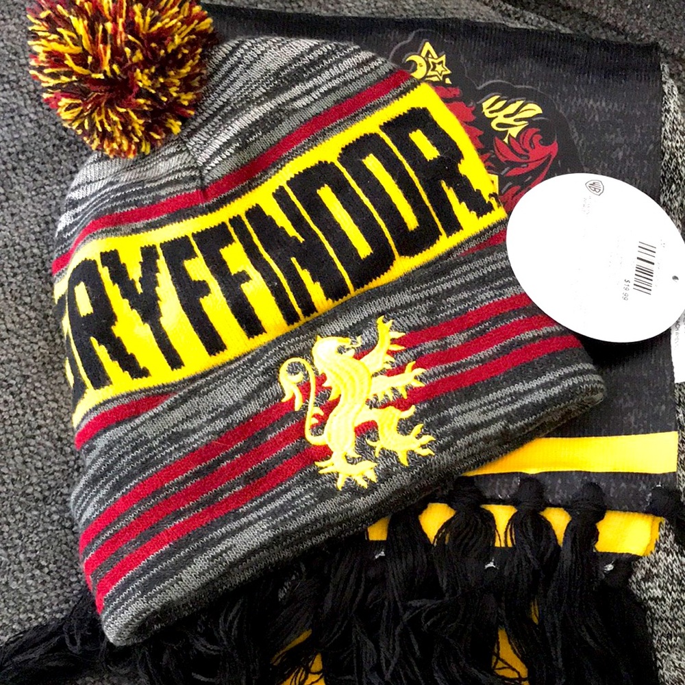 Harry Potter Hat & Scarf